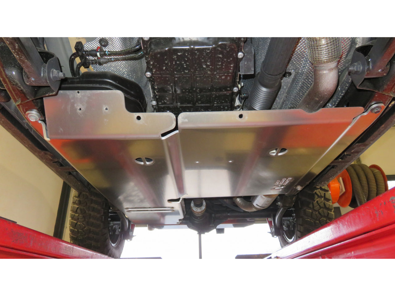 Protection inférieure en aluminium de 8mm pour Jeep Wrangler JL 2.0L, boîte de transfert et réservoir, marque N4 OFFROAD.