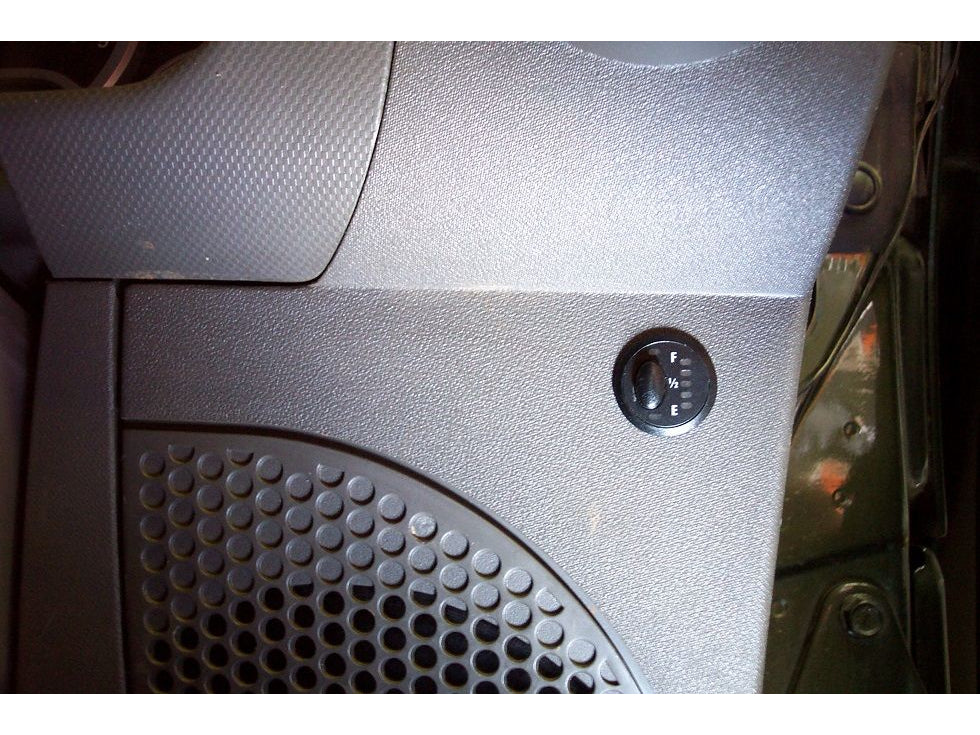 Reservoir supplémentaire Diesel LRA Jeep Wrangler JK 65L sur Xperts4x4 Accessoires 4x4 Off-Road