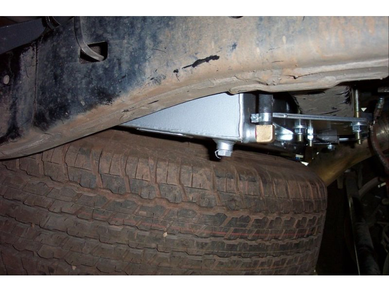 Réservoir supplémentaire LRA 60L Toyota LandCruiser VDJ200 UZJ200 UZJ202 sur Xperts4x4 Accessoires 4x4 Off-Road