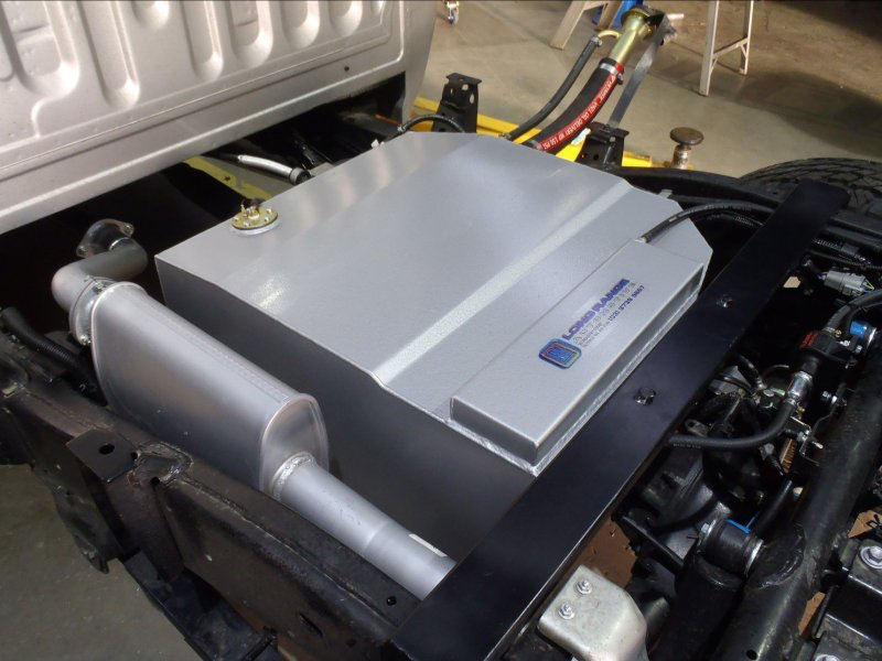 Réservoir supplémentaire LRA 90L Toyota Land Cruiser VDJ79 sur Xperts4x4 Accessoires 4x4 Off-Road