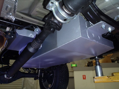 Réservoir de remplacement LRA 129L Toyota Tacoma sur Xperts4x4 Accessoires 4x4 Off-Road