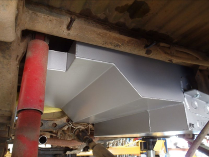 Réservoir de remplacement LRA 130L Toyota Hilux 65 sur Xperts4x4 Accessoires 4x4 Off-Road