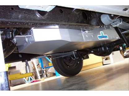 Réservoir de remplacement LRA 130L Volkswagen Amarok TDI420 sur Xperts4x4 Accessoires 4x4 Off-Road