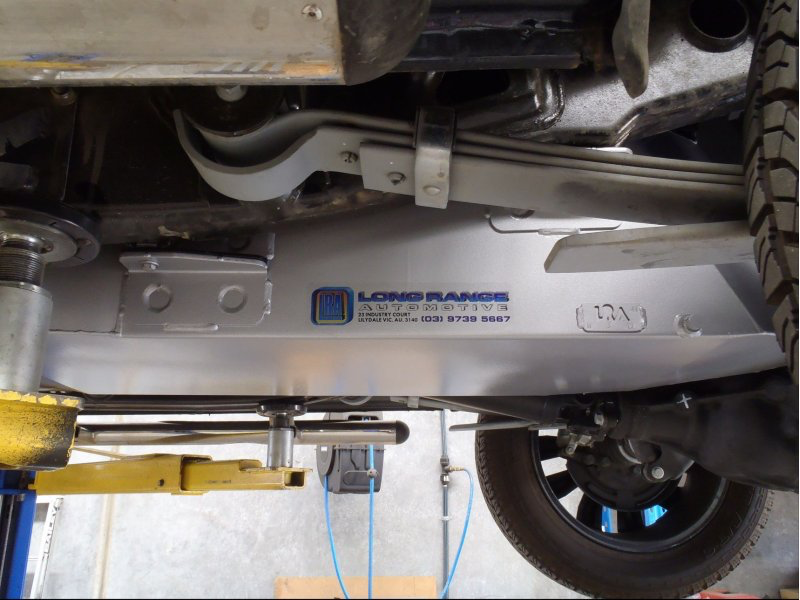Réservoir de remplacement LRA 130L Volkswagen Amarok V6 sur Xperts4x4 Accessoires 4x4 Off-Road