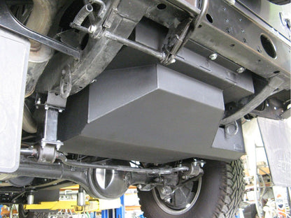 Réservoir de remplacement LRA 134L Land Rover Defender 110 130 TD5 TD4 sur Xperts4x4 Accessoires 4x4 Off-Road
