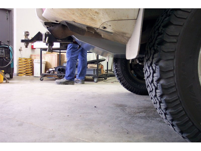 Réservoir de remplacement LRA 137L Toyota Land Cruiser Prado KDJ150 sur Xperts4x4 Accessoires 4x4 Off-Road