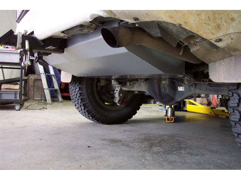 Réservoir de remplacement LRA 137L Toyota Land Cruiser Prado KDJ150 sur Xperts4x4 Accessoires 4x4 Off-Road