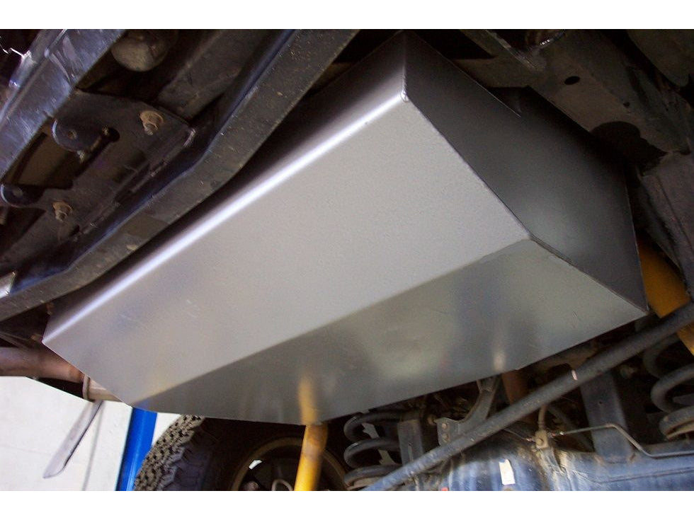 Réservoir de remplacement LRA Nissan Patrol Y61 Wagon SWB LWB 146L sur Xperts4x4 Accessoires 4x4 Off-Road