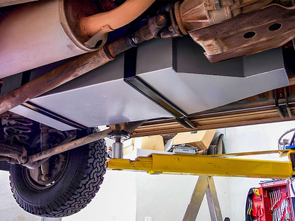 Reservoir LRA Toyota Landcruiser HDJ80 140L remplacement / Boite automatique sur Xperts4x4 Accessoires 4x4 Off-Road