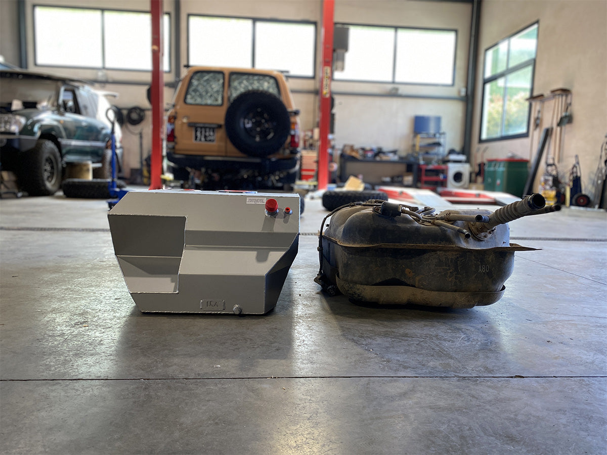 Reservoir remplacement Diesel LRA Toyota Landcruiser HDJ100 144L sur Xperts4x4 Accessoires 4x4 Off-Road
