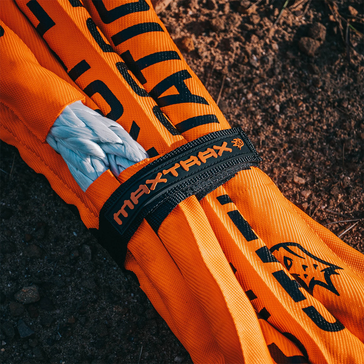 Sangle de traction Maxtrax Static Rope 5m pour véhicules tout-terrain, résistante et durable, utilisée pour le remorquage et l'assistance.