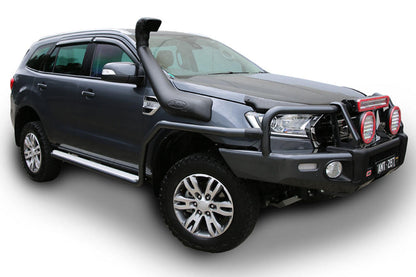 Snorkel Safari 4x4 Armax pour Ford Ranger T8 2019-2023 2.0L EcoBlue Diesel, fixation sur le capot du véhicule.