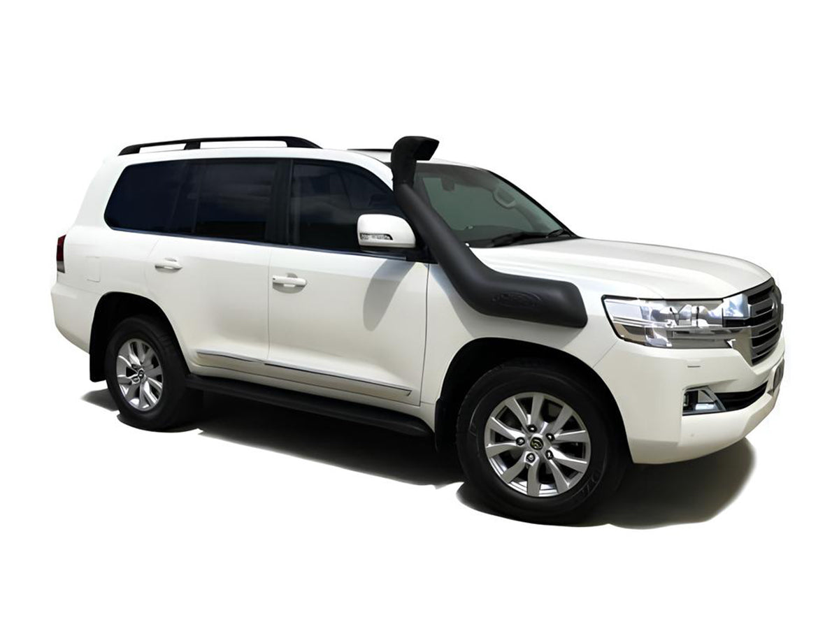 Snorkel Safari 4x4 Armax pour Toyota Land Cruiser URJ200 2015+, fixation visible sur le côté du véhicule.