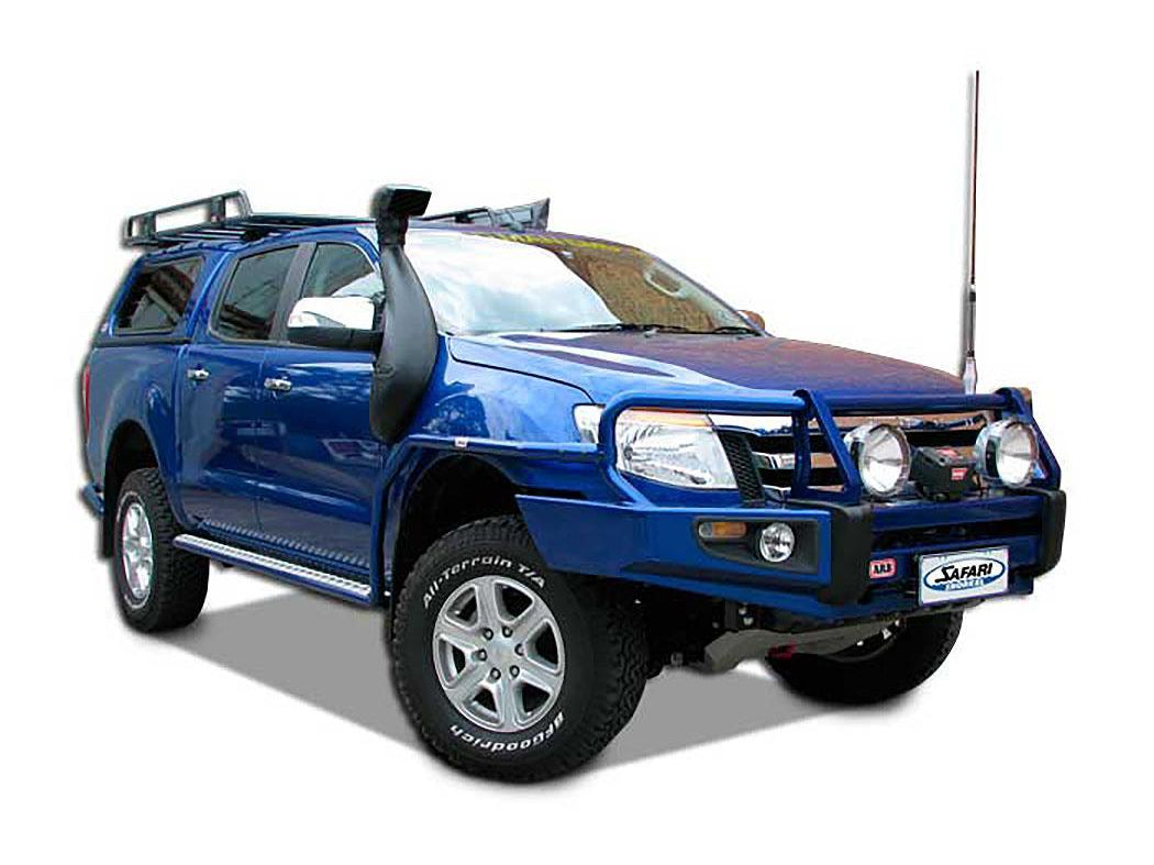 Snorkel Safari 4x4 pour Ford Ranger T6 2012-2015 3.2L, accessoire de protection pour moteur et intake.