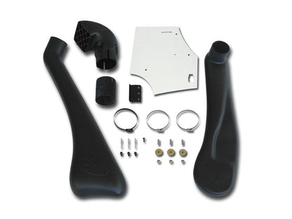 Snorkel Safari 4x4 pour Isuzu Dmax 2003-2006 3.0TD, fixation sur le côté du véhicule, en plastique noir.