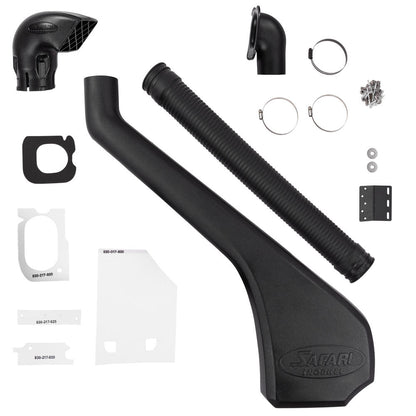 Snorkel Safari 4x4 pour Land Rover Discovery 3, pièce de protection en plastique noir, installé sur le véhicule.