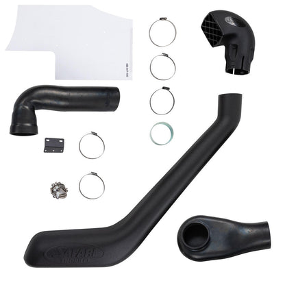 Snorkel Safari 4x4 pour Nissan Patrol GR Y61 3.0LTD 2000-2005, fixation sur le côté du véhicule, en plastique noir robuste.