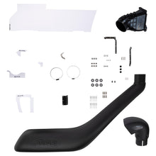 Snorkel Safari 4x4 pour Nissan Patrol Y62 2020+ avec moteur V6 4L ou V8 5.6L, installation sur le véhicule.