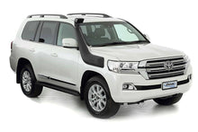 Snorkel Safari 4x4 pour Toyota Land Cruiser VDJ200 UZJ200 2015+ installé, en plastique noir avec fixation robuste et design fonctionnel