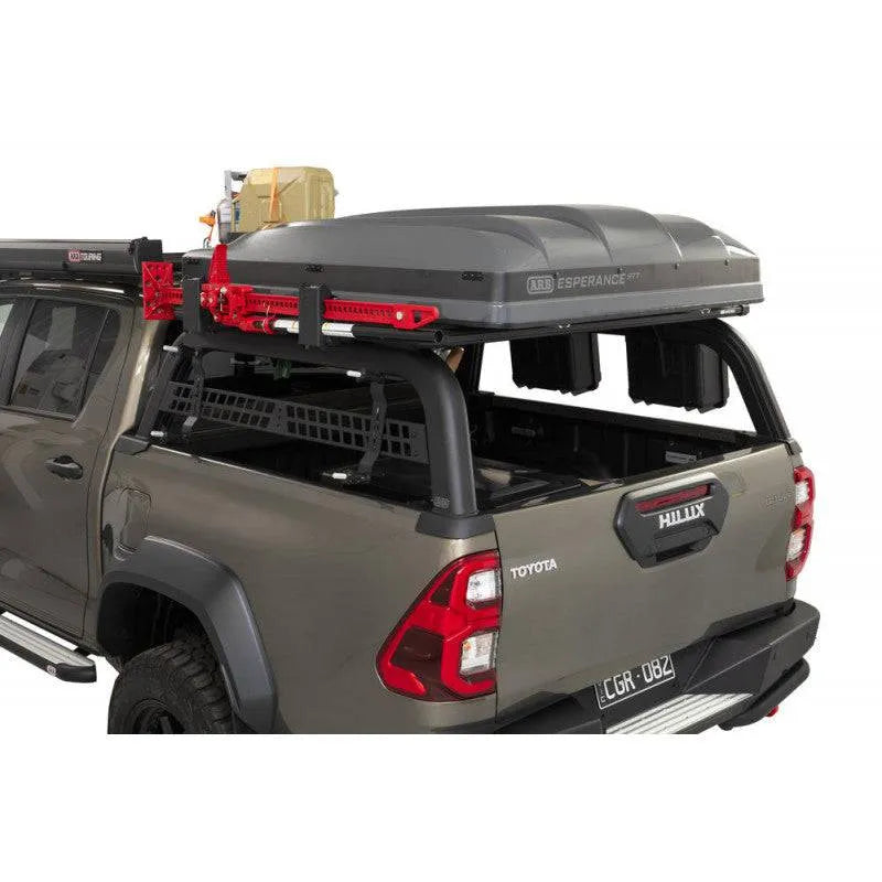 Support de benne ARB pour Toyota Hilux Revo 2016+ Double Cab, système de fixation robuste pour la caisse.