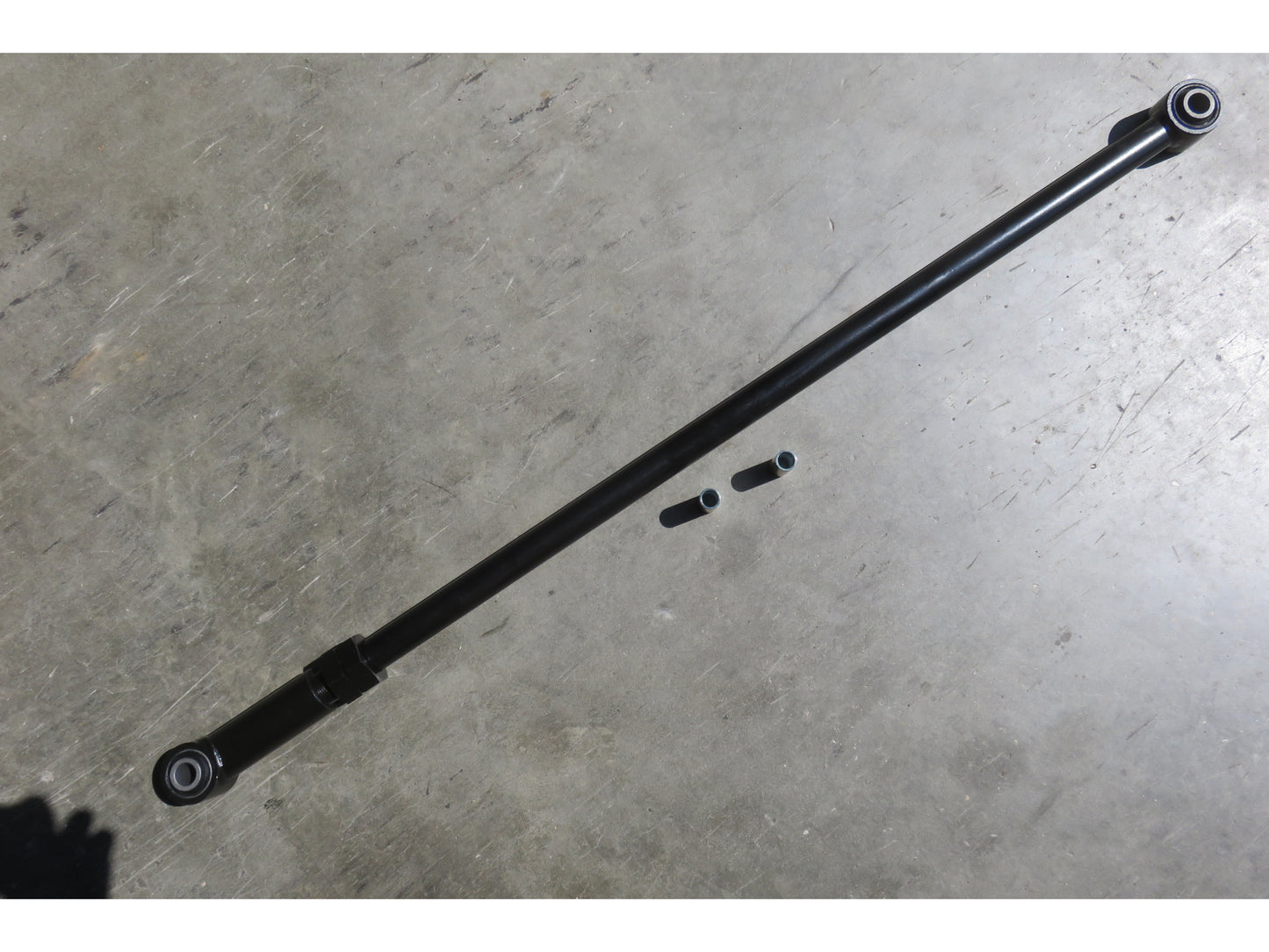 Barre panhard arrière réglable N4 OFFROAD pour suspension Toyota HDJ100 VDJ200, compatible avec 4x4 tout-terrain.