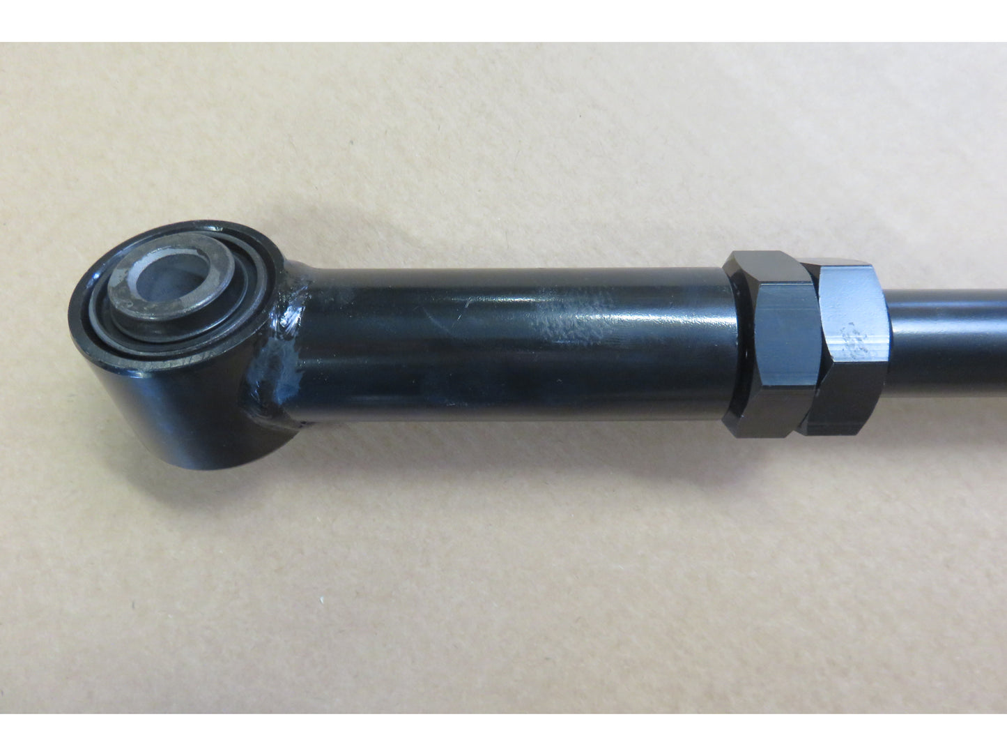 Barre panhard avant réglable pour suspension HDJ80 N4 OFFROAD, pièce de rechange robuste pour véhicule tout-terrain.