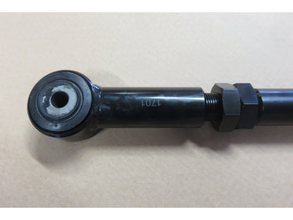 Barre panhard avant réglable pour Nissan Patrol Y60 et Y61, suspension off-road N4 OFFROAD, visible en image.