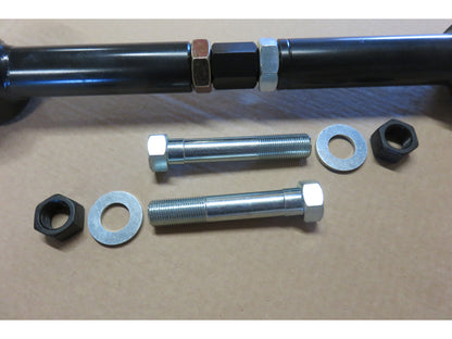 Tirant de pont arrière supérieur renforcé réglable pour HDJ80, pièce de suspension N4 OFFROAD, vue en gros plan.