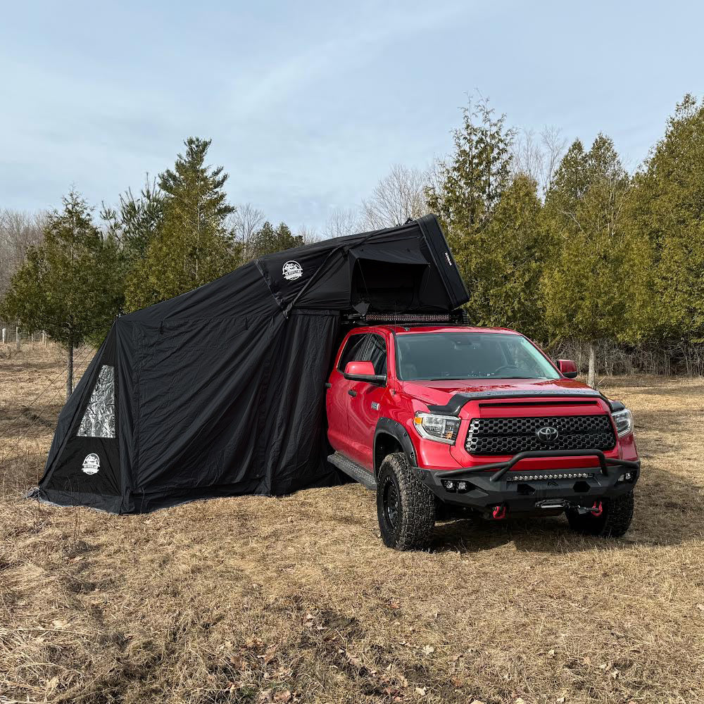 Tente de toit Annexe Go Overland Canada EXPEDITION-M, abri 13m² 4 saisons, pour camping en plein air et aventures tout au long de l'année.