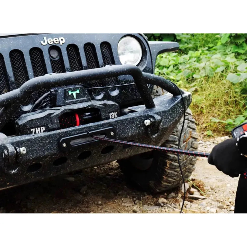 Treuil T-MAX EWI13000S TITAN FORCE VIEW | 5.9T | Câble Synthétique | 12V sur Xperts4x4 Accessoires 4x4 Off-Road