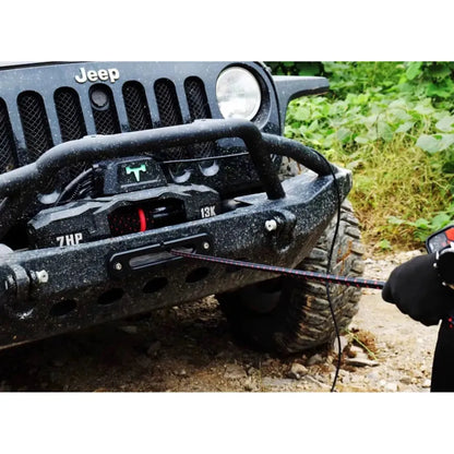 Treuil T-MAX EWI13000S TITAN FORCE VIEW | 5.9T | Câble Synthétique | 12V sur Xperts4x4 Accessoires 4x4 Off-Road