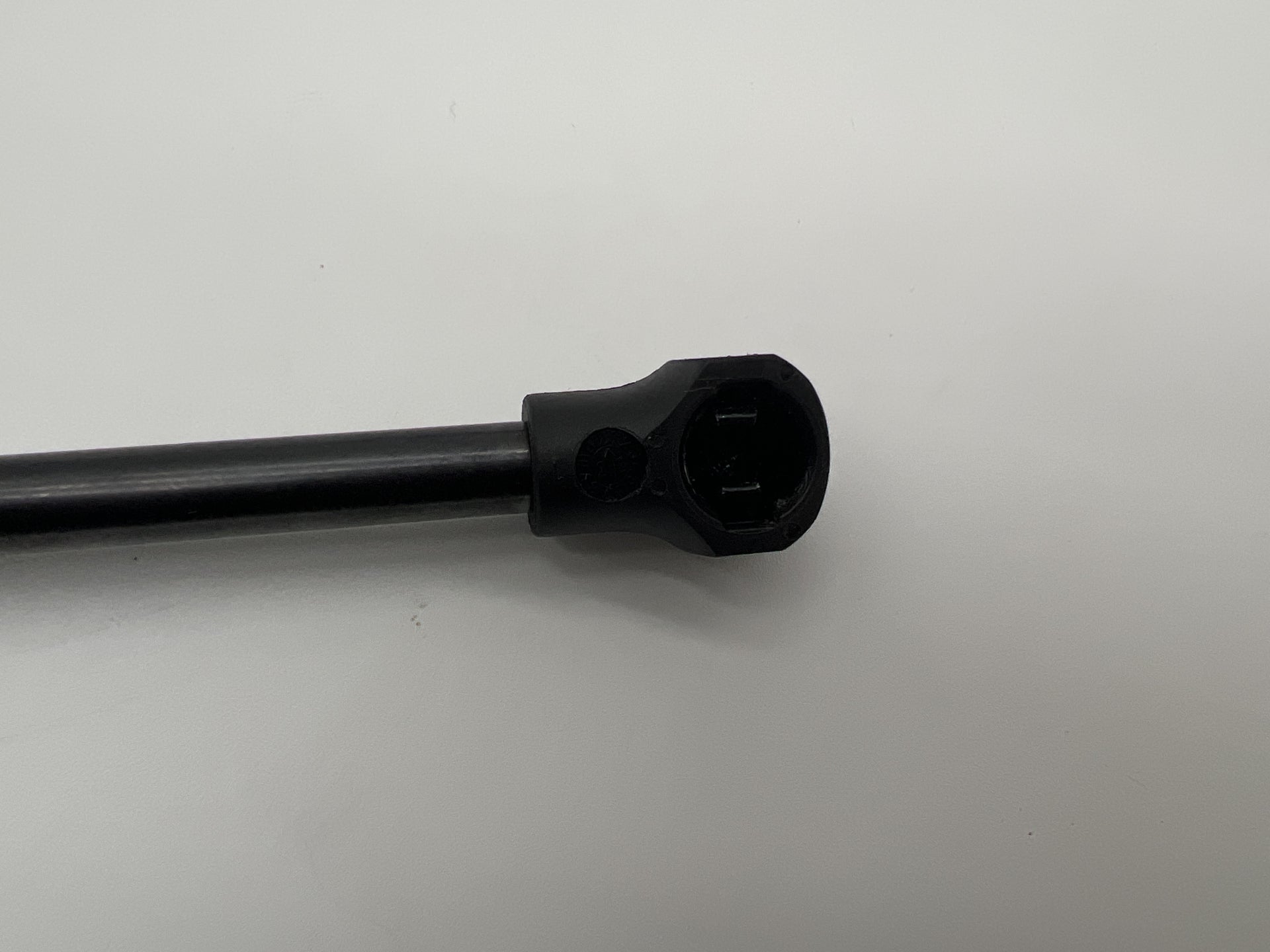 Vérins de hayon renforcés HD pour Toyota HDJ100, verins d'assistance N4 OFFROAD, robustes et adaptés à l'off-road.