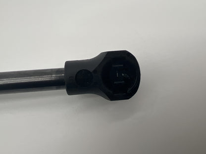 Vérins d'assistance renforcés pour hayon médium Toyota HDJ80 N4 OFFROAD, montrant les vérins en position sur le véhicule.